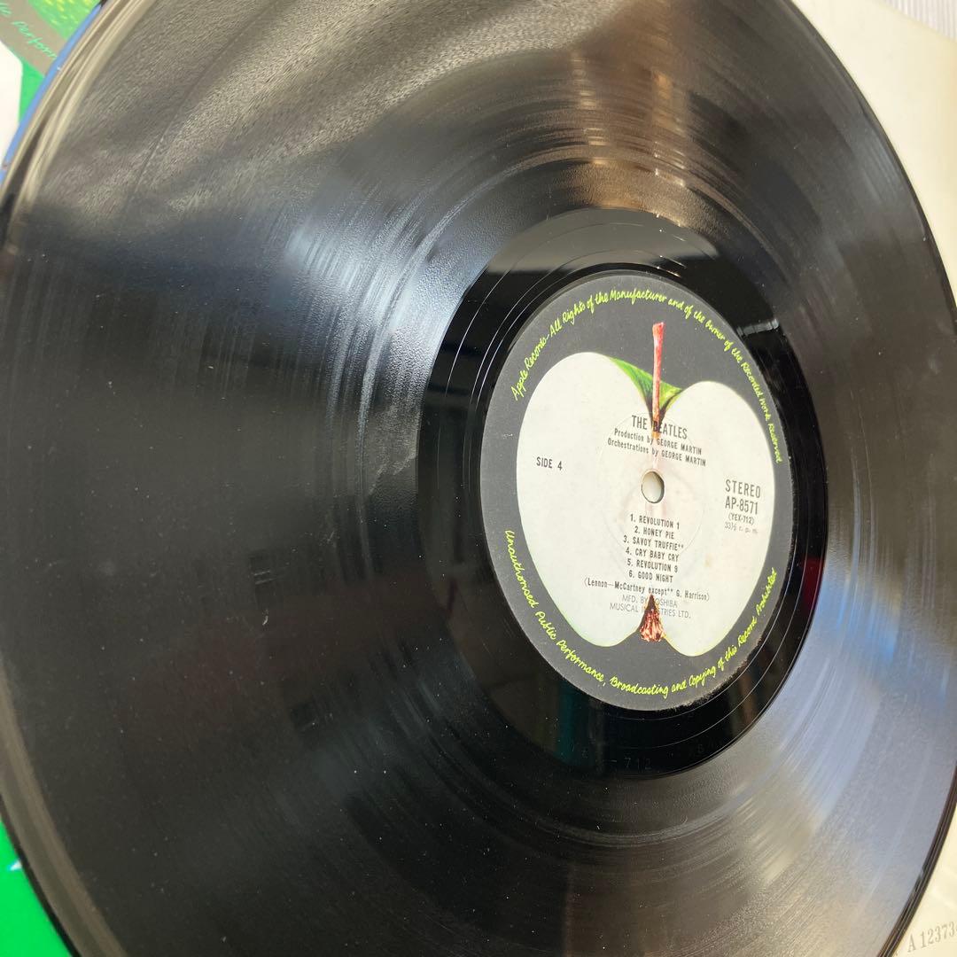 LPレコード　The Beatles アルバム 豪華カラー•ポートレート付き