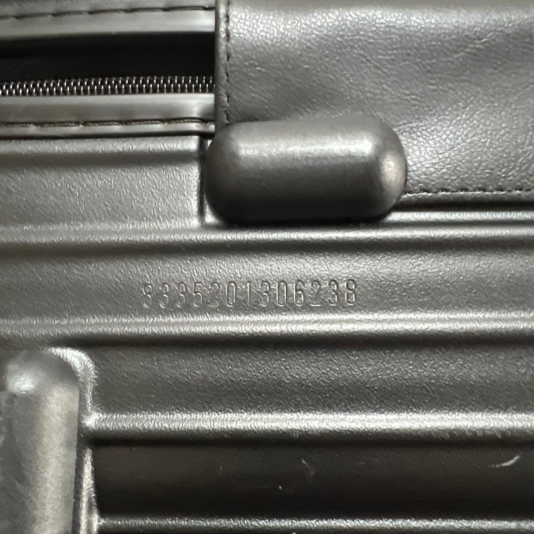 RIMOWA リモワ　サルサ　833.52　マットブラック　32リットル　2輪