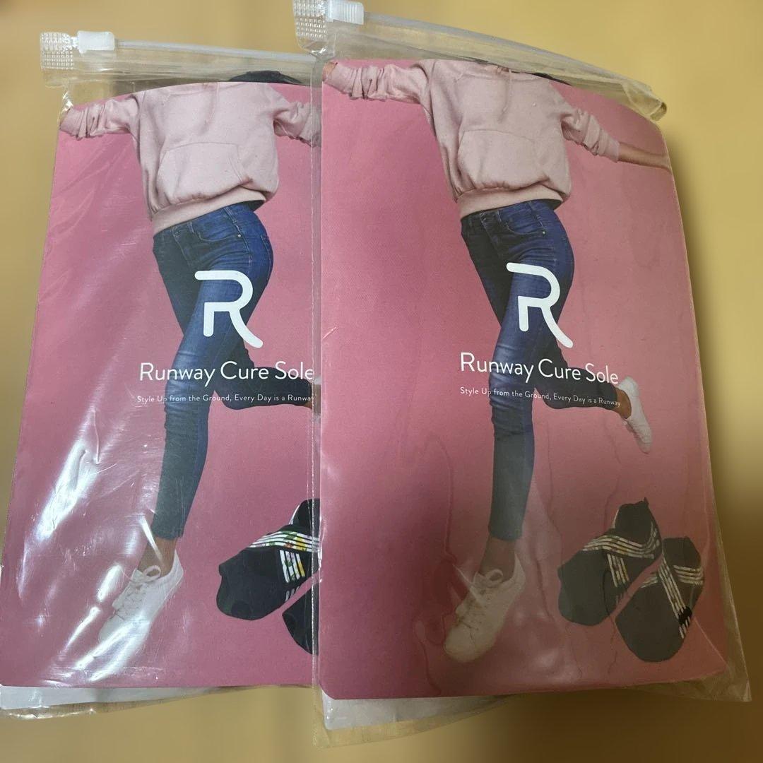 Runway Cure Sole ヨガソックス M ブラック2足