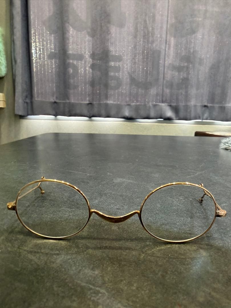 K14 ヴィンテージ 丸型 折畳眼鏡（ケース付）