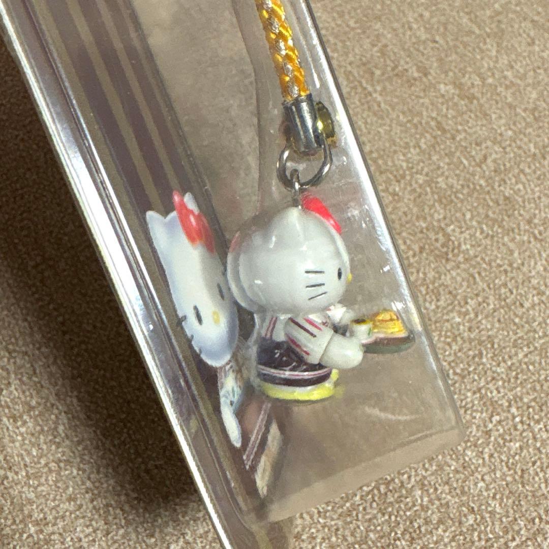 デニーズ限定 デニーズキティ 根付 ストラップ ご当地キティ希少　超激レア