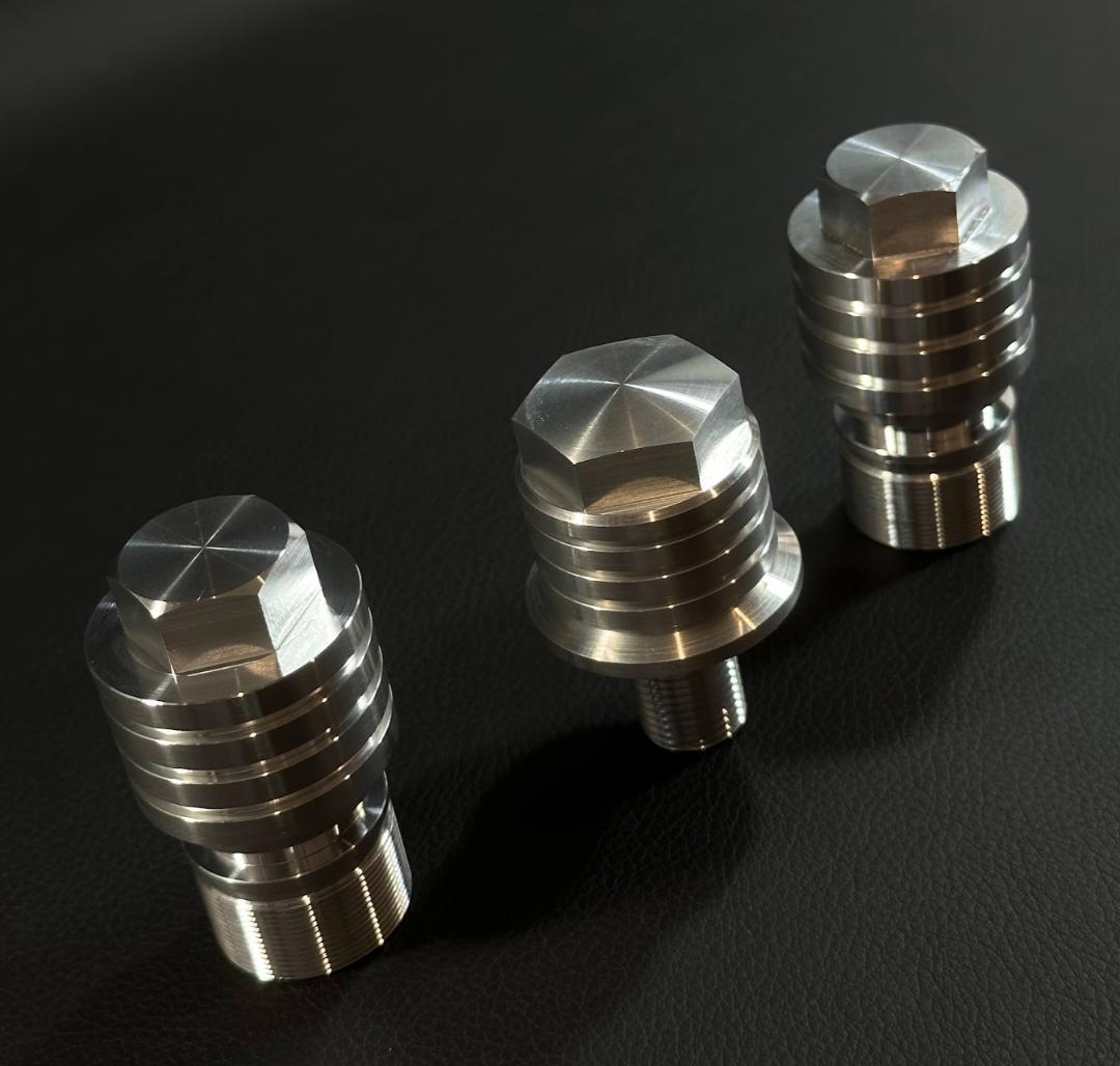 Z1 Z2 フィン仕様 フォークトップボルト ステムボルト セット m183