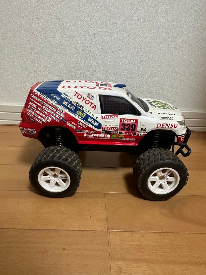 ラジコンカー　トヨタ