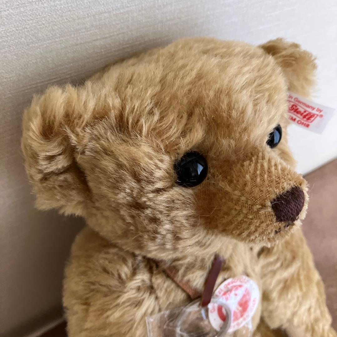 Steiff Button in Ear Japan シルバーのチャーム付き