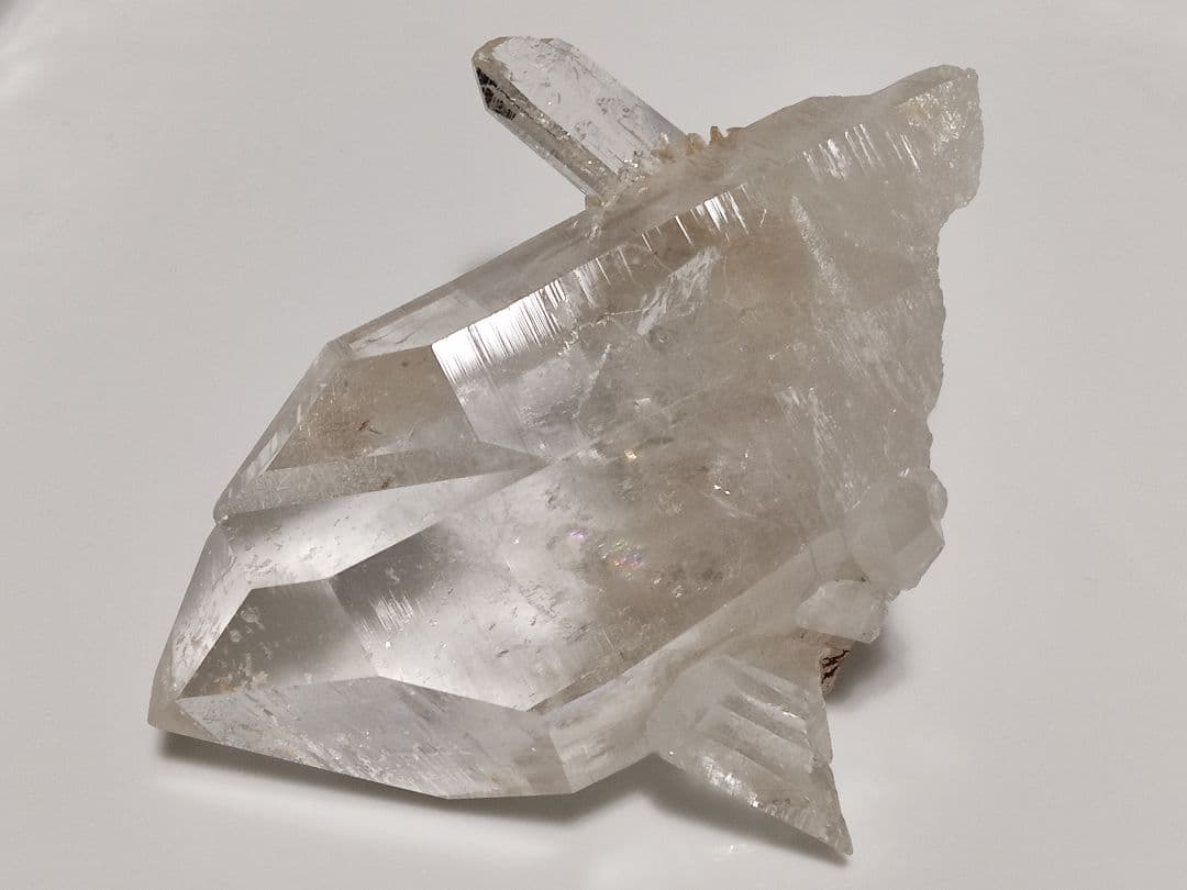 パワーストーン　天然石　原石　クリスタル　水晶　レインボー　410g　No.56