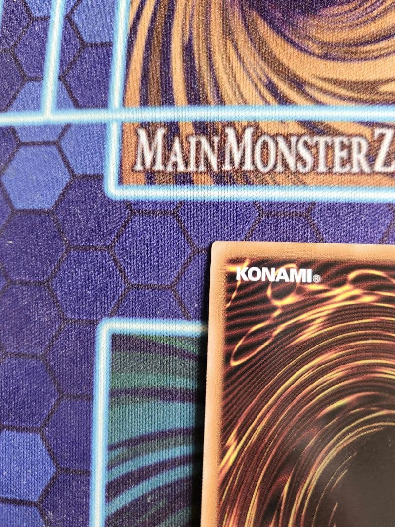 遊戯王OCG 珠の御巫 フウリ 絵違い ウルパラ ウルトラパラレルレア