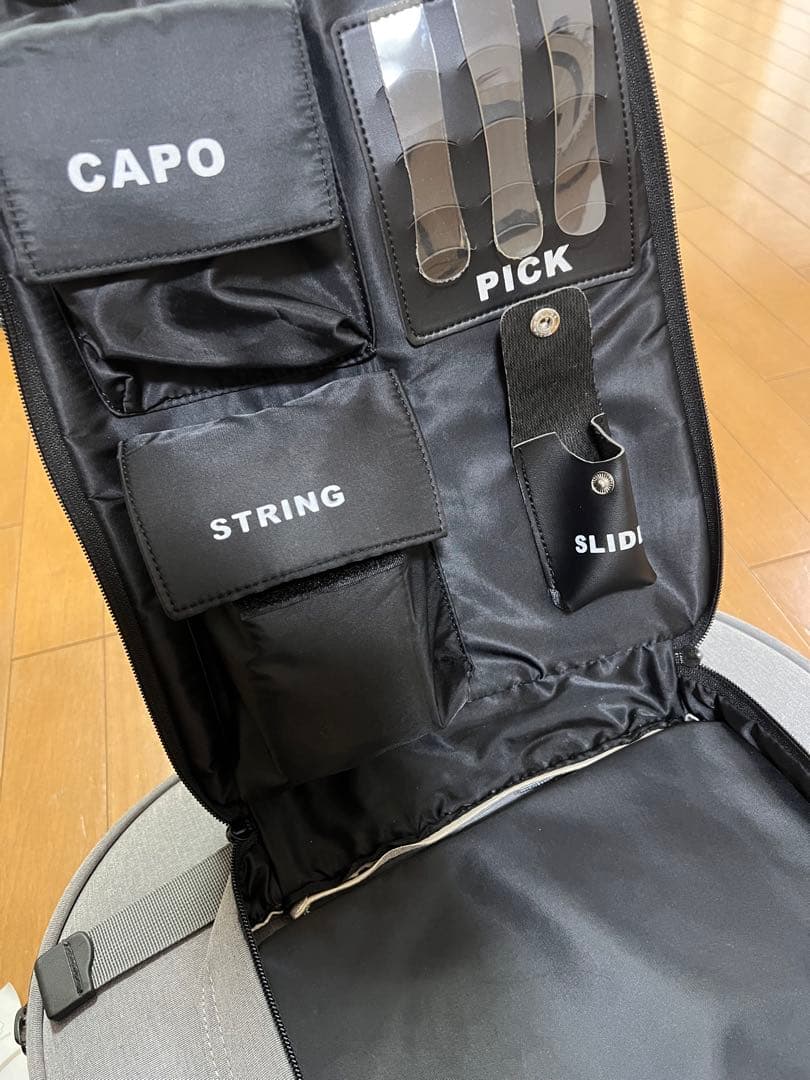 グラスルーツ　レスポールギター　ストラップ、ギターケース、シールド付き