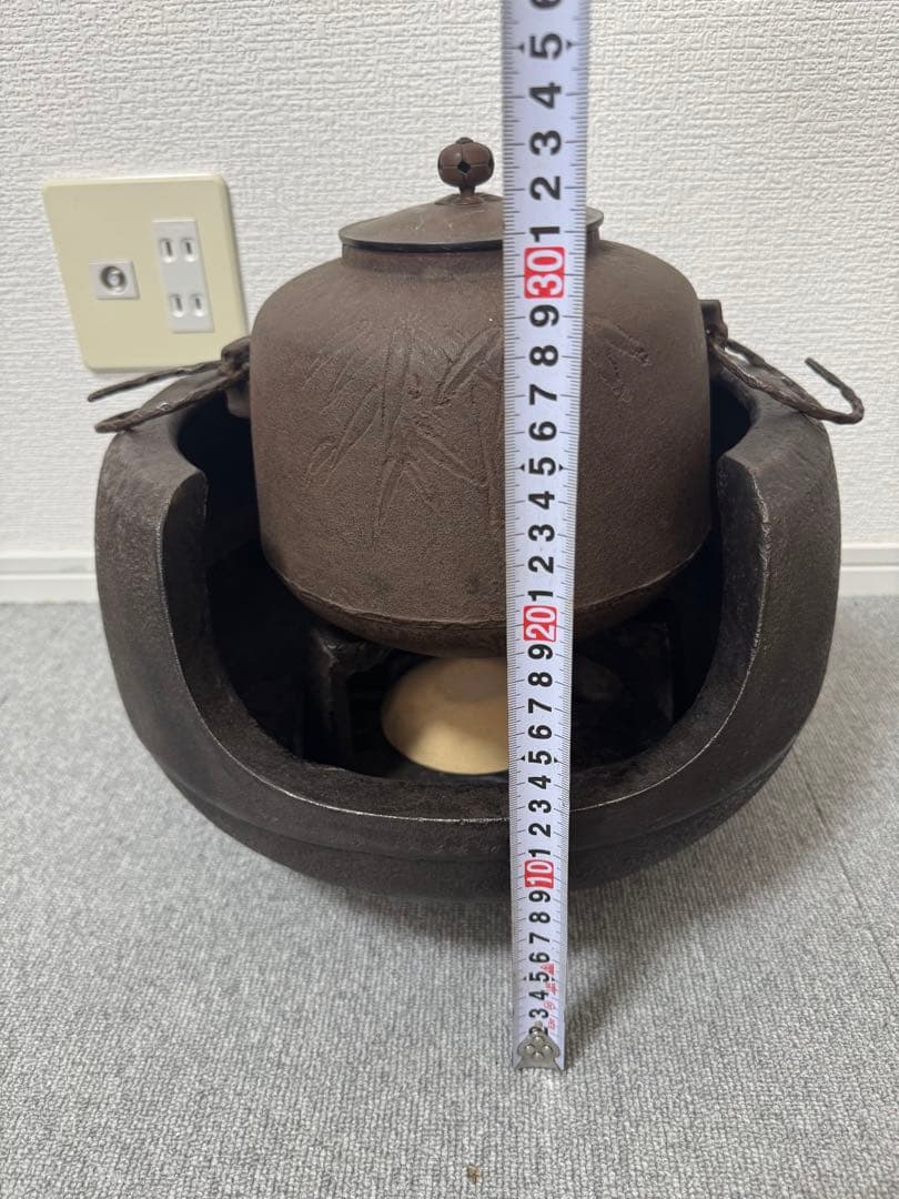 アンティーク　茶道具　風炉　鉄釜　五徳　3点セット