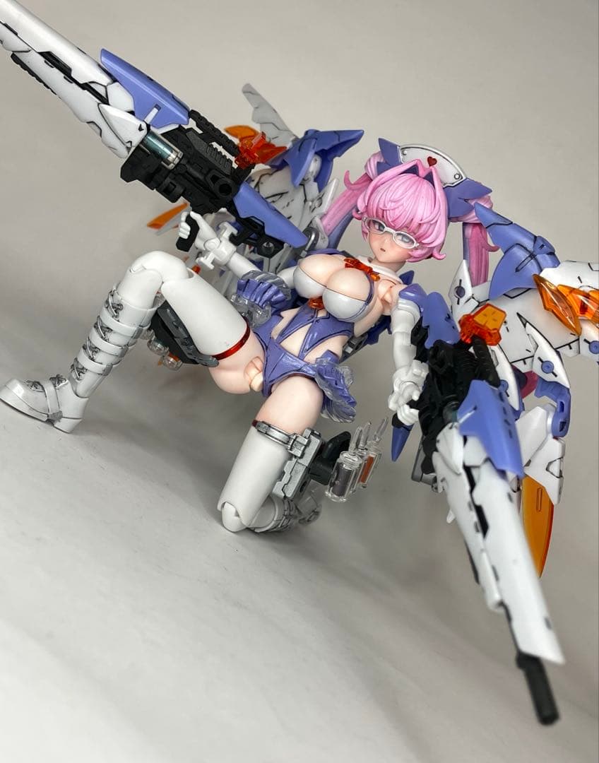 メガミデバイス デザインメイデン メディック 塗装完成品