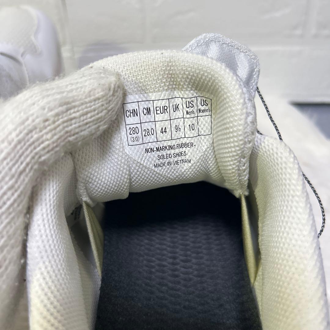 【新品未使用】　ヨネックス　テニスシューズ　パワークッション　ボア　BOA 白