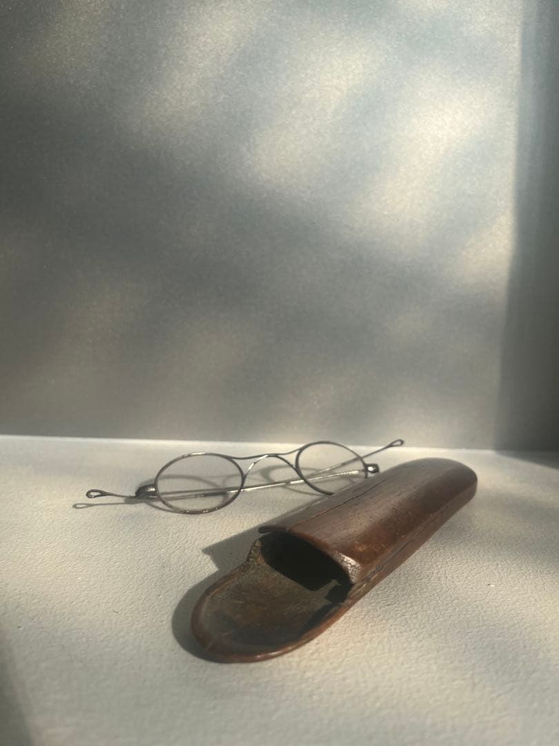 フランス　アンティーク　オーバル型　丸メガネ　Xブリッジ　おまけケース