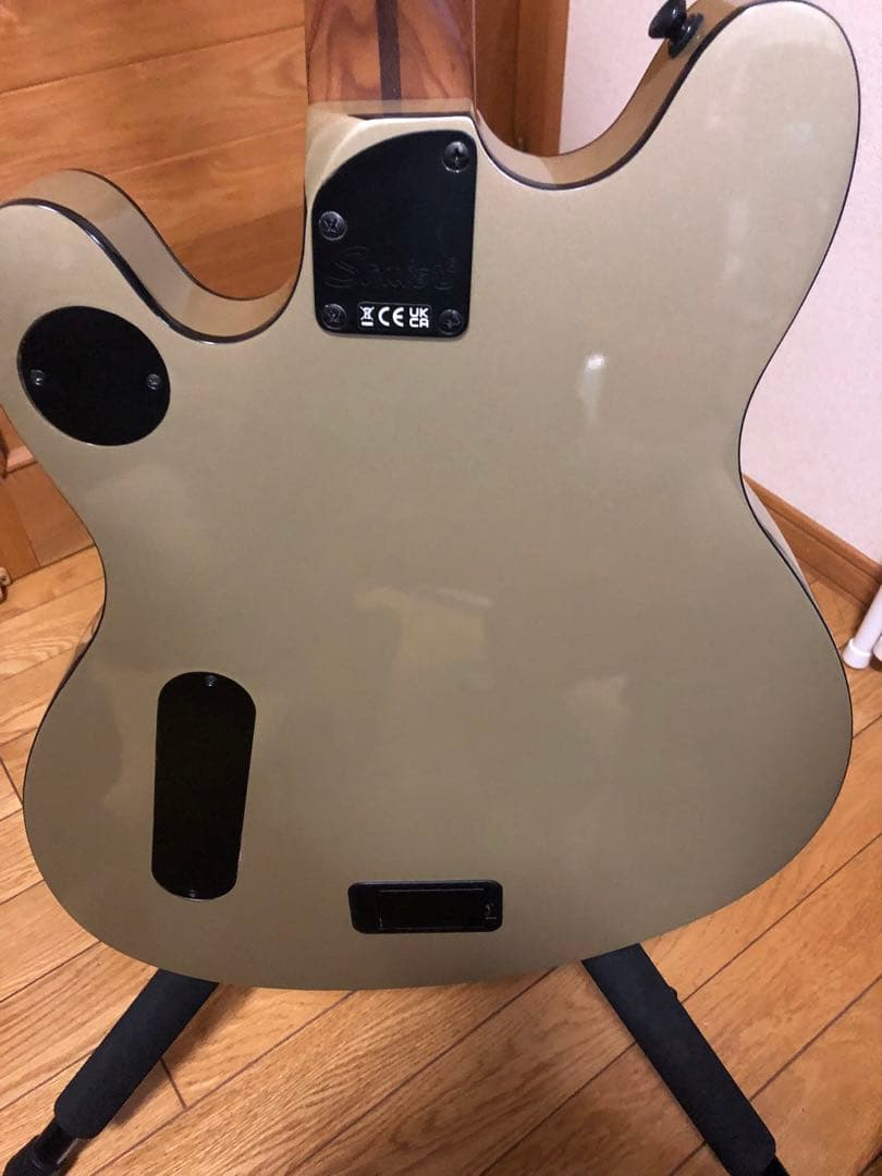 Squier Starcaster オリーブグリーン