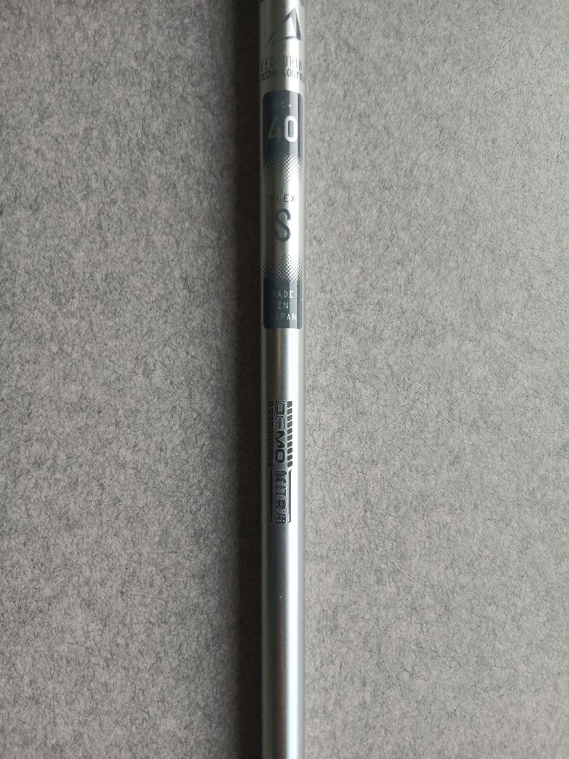 デザインチューニング、ベクター40Ｓ 試打刻印