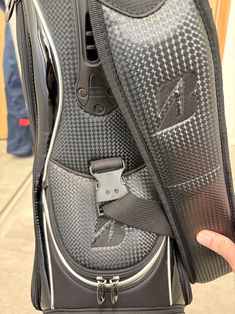 TOUR B ゴルフバッグ ブラック　フードあり