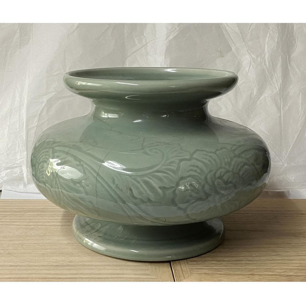 y046 中国古陶磁 青磁 印華紋 壺 木箱入り 花器 中国古美術