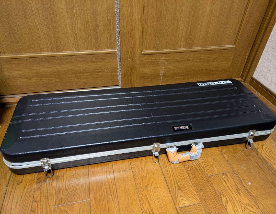 激レア仕様　ピエゾピックアップ搭載モデル　Ibanez BTB エレキベース