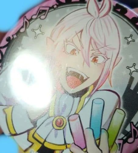 カラオケの鉄人　魔入りました！入間くん　アスモデウス・アリス　缶バッジ