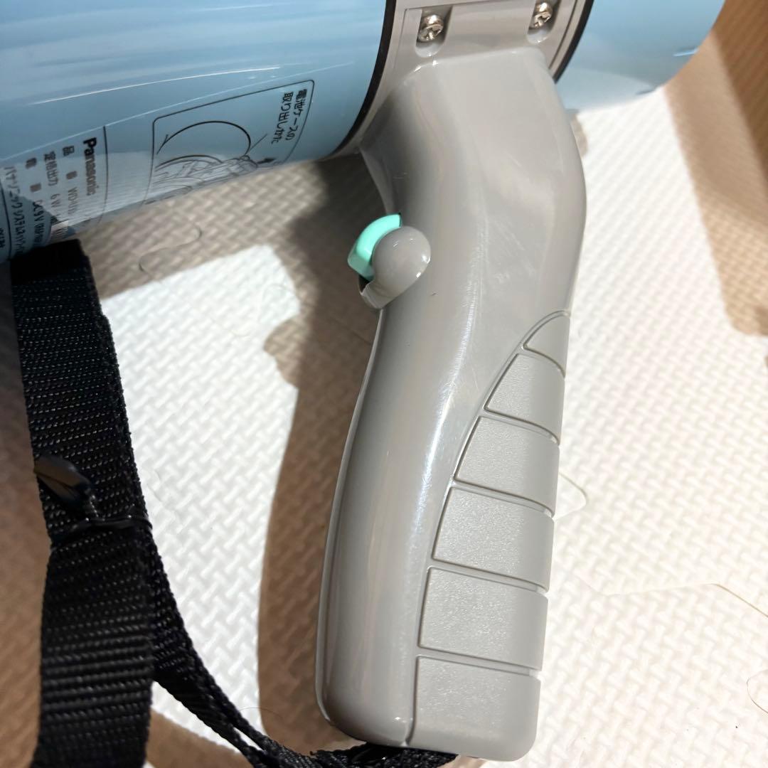 【極美品】Panasonic 標準タイプ メガホン WD-U33 防水設計
