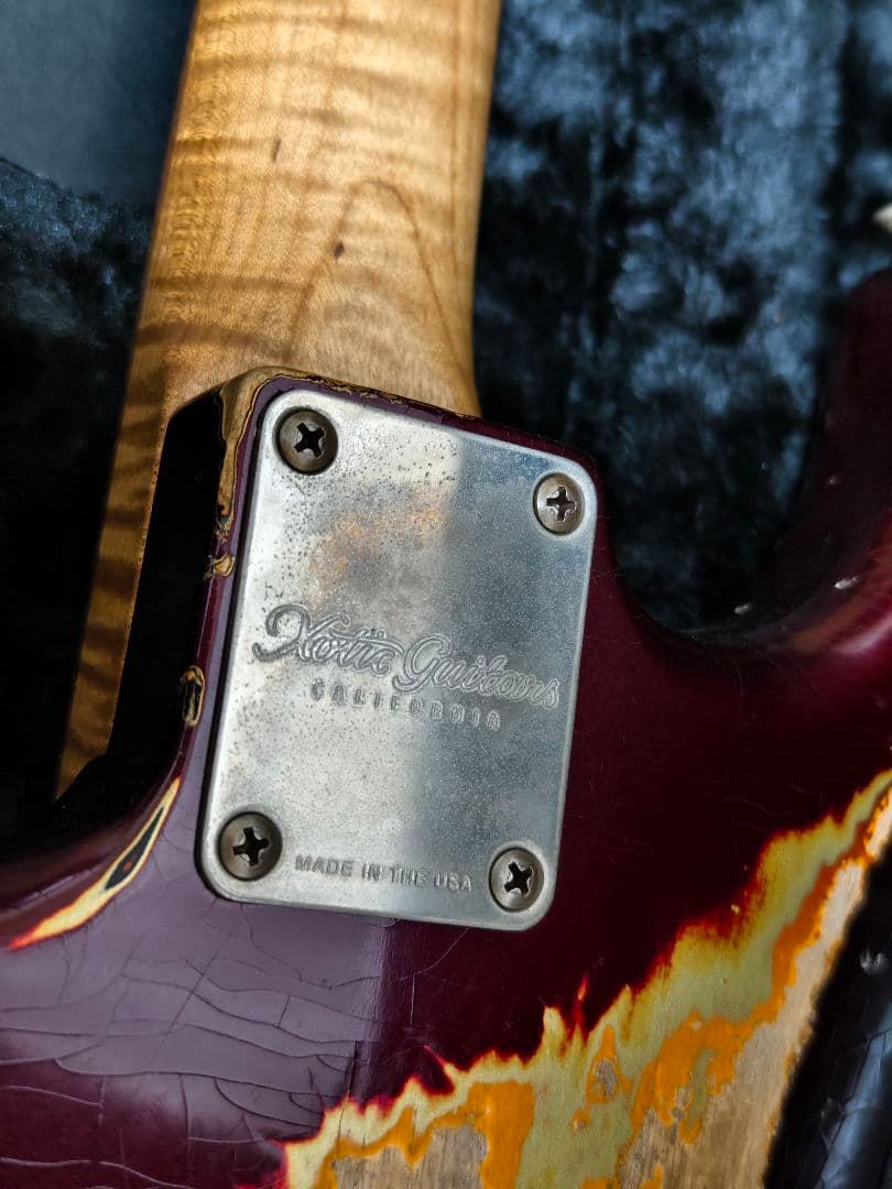 ギター Xotic XSC-2 Dark Candy Apple Red