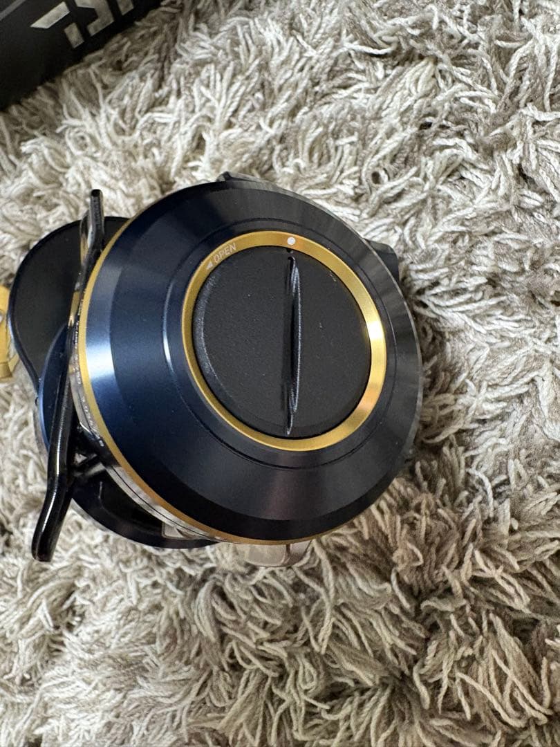 ダイワ　ソルティガIC 300h-SJ 新品未使用品　即日発送^_^