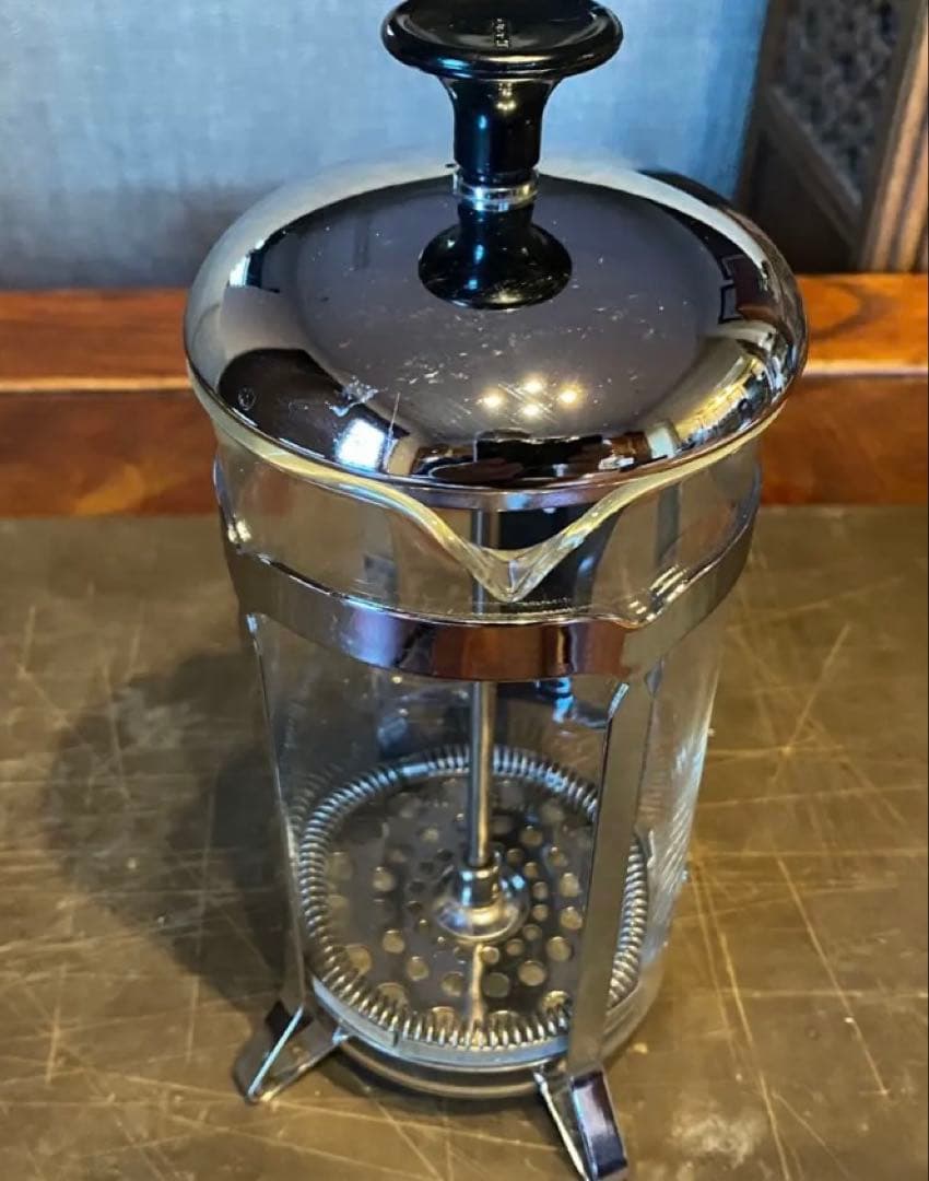 アンティーク カジャール朝　銅彫金装飾39cmプレート・鑑賞スタンド付４点セット