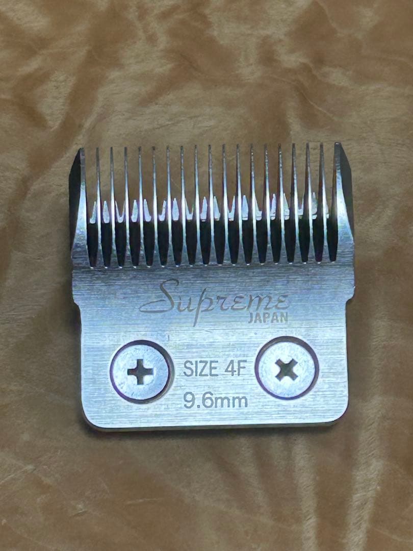 ☆SUPREME(サプリーム) ペット用バリカン。