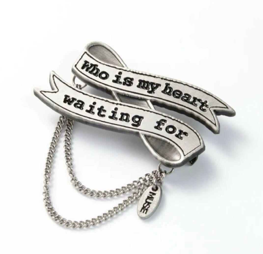 【新品】公式 JIMIN ジミン MUSE タイスカーフ ＆ ピンブローチ