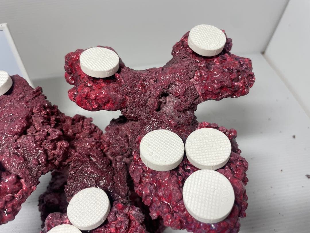 【送料無料】人工ライブロック　PHR29／10穴加工　アク抜き済み安心塗料使用