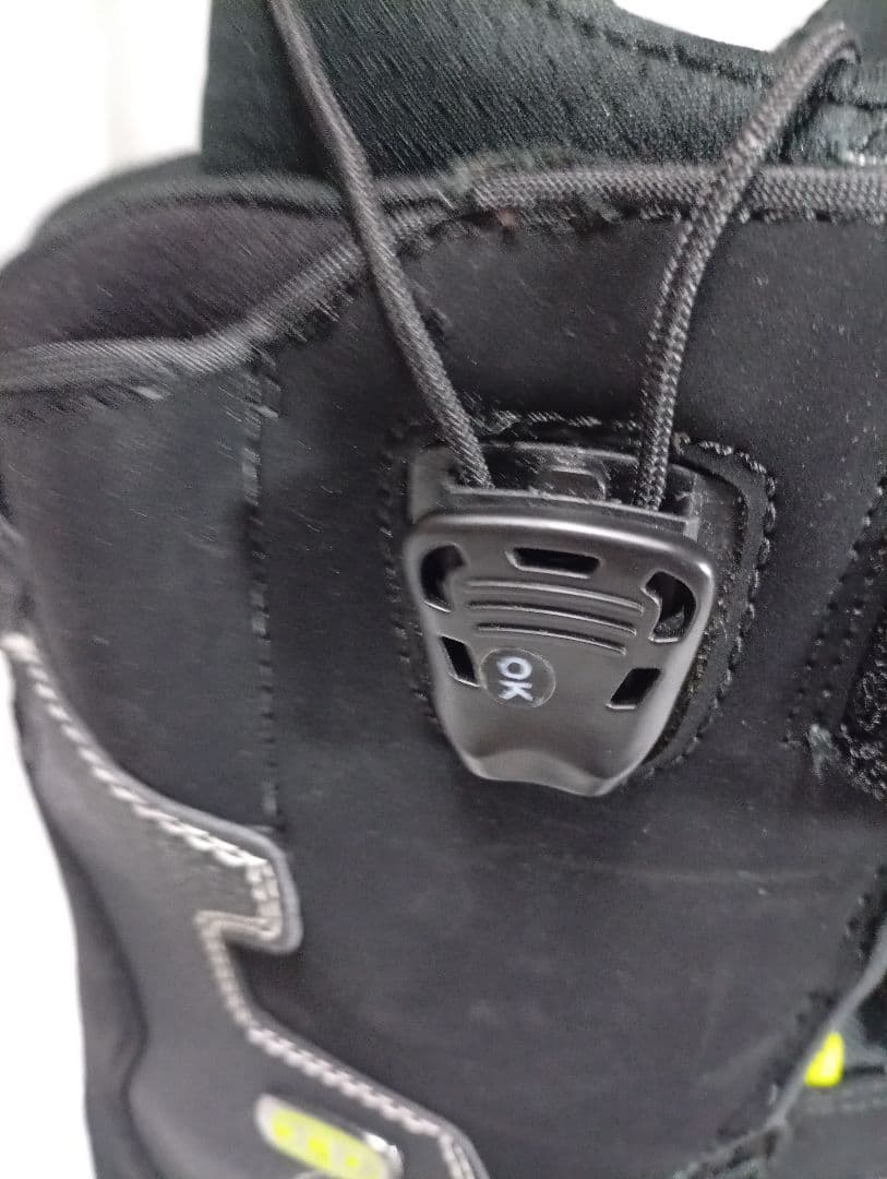 DEELUXE ID スノーボードブーツ 27.5cm　中、初級者、グラトリ