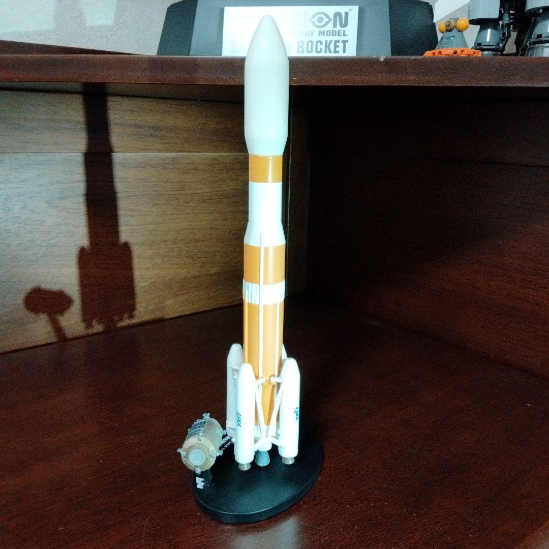 H-IIB ロケット1/200 &本物のフェアリング
