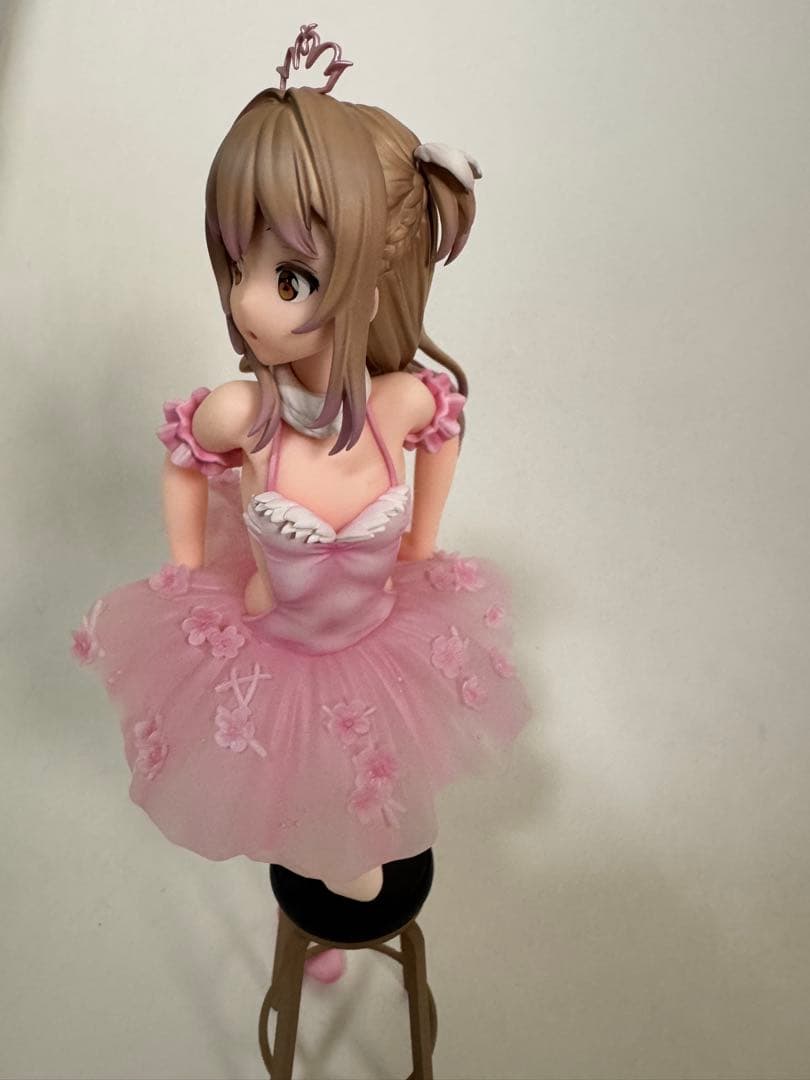 Anmiイラスト 後輩ちゃん 「フラミンゴバレエ団」