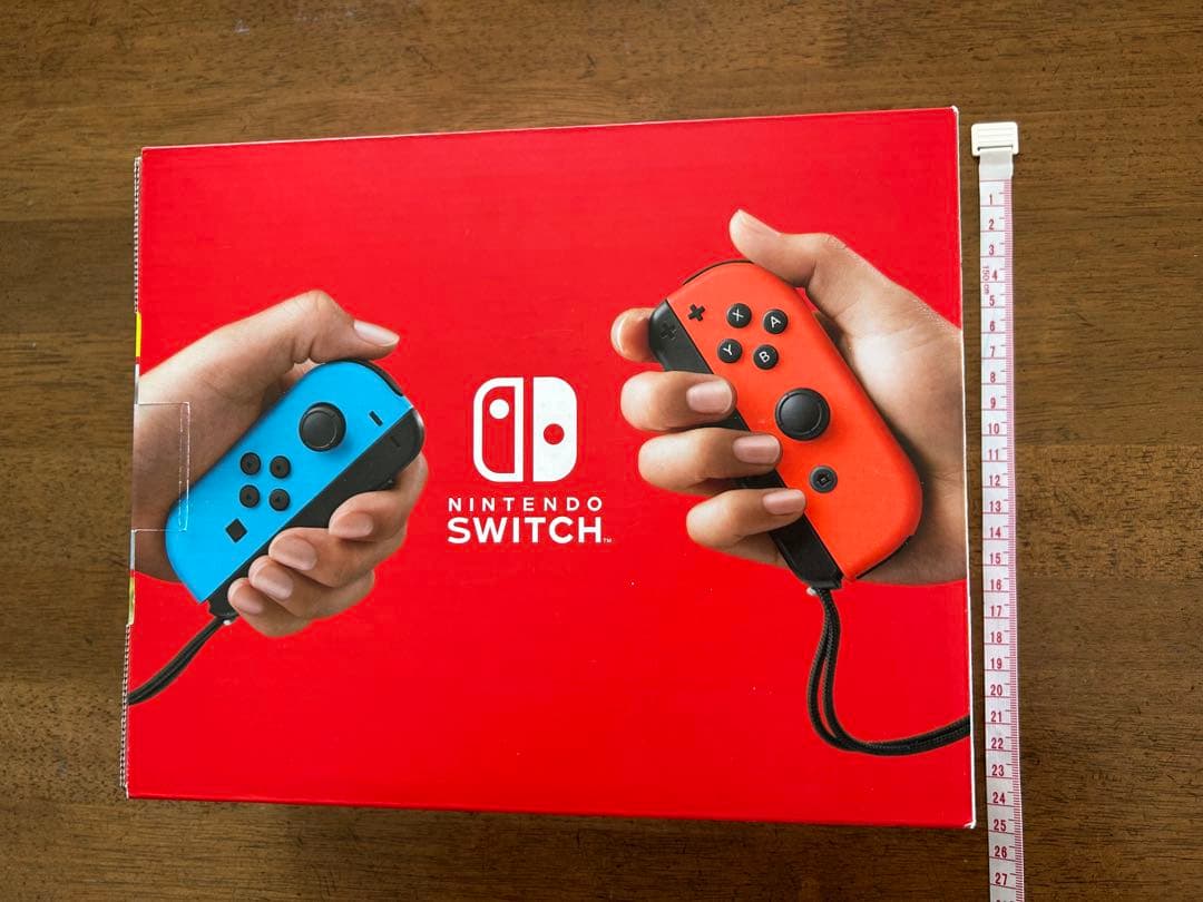 すず　Nintendo Switch 本体 青/赤 Joy-Con付き