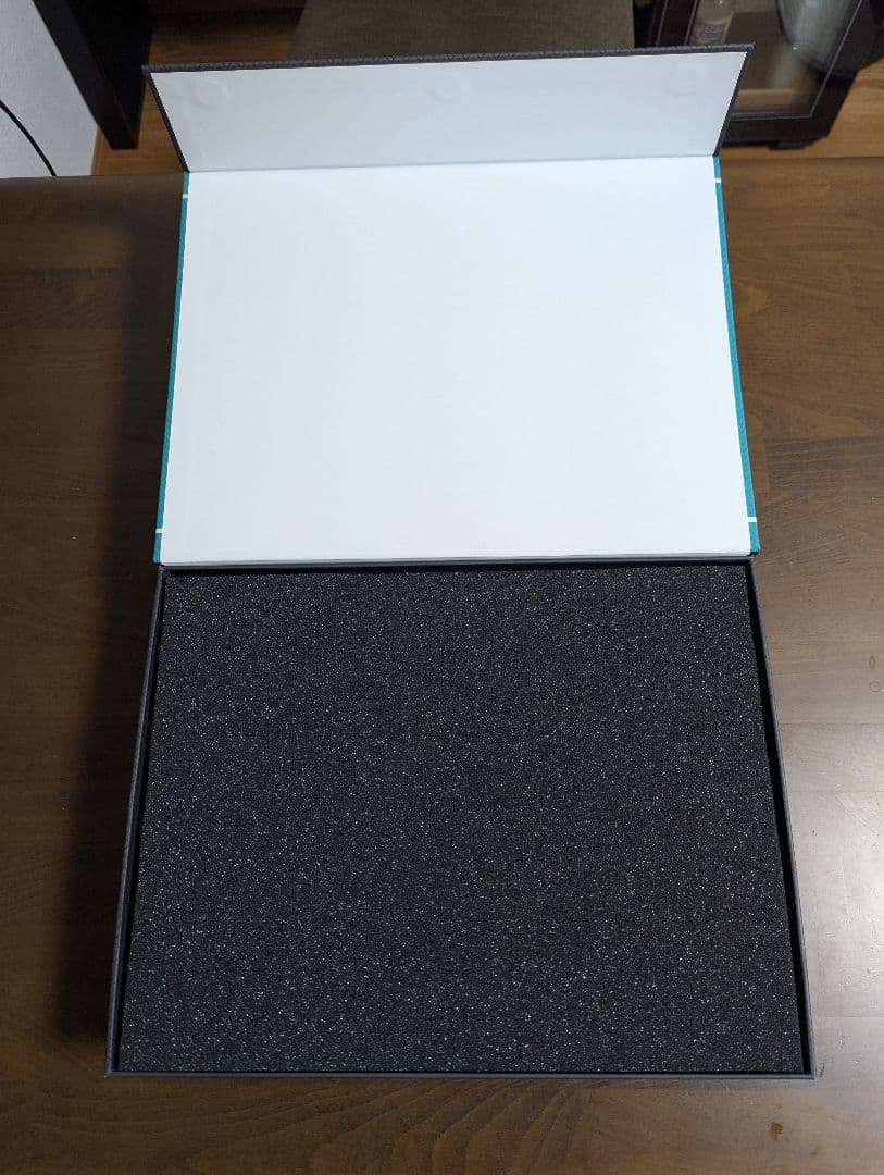 【中身未開封】アークナイツ 2.5周年 将進酒 LIMITED BOX 歳相団欒