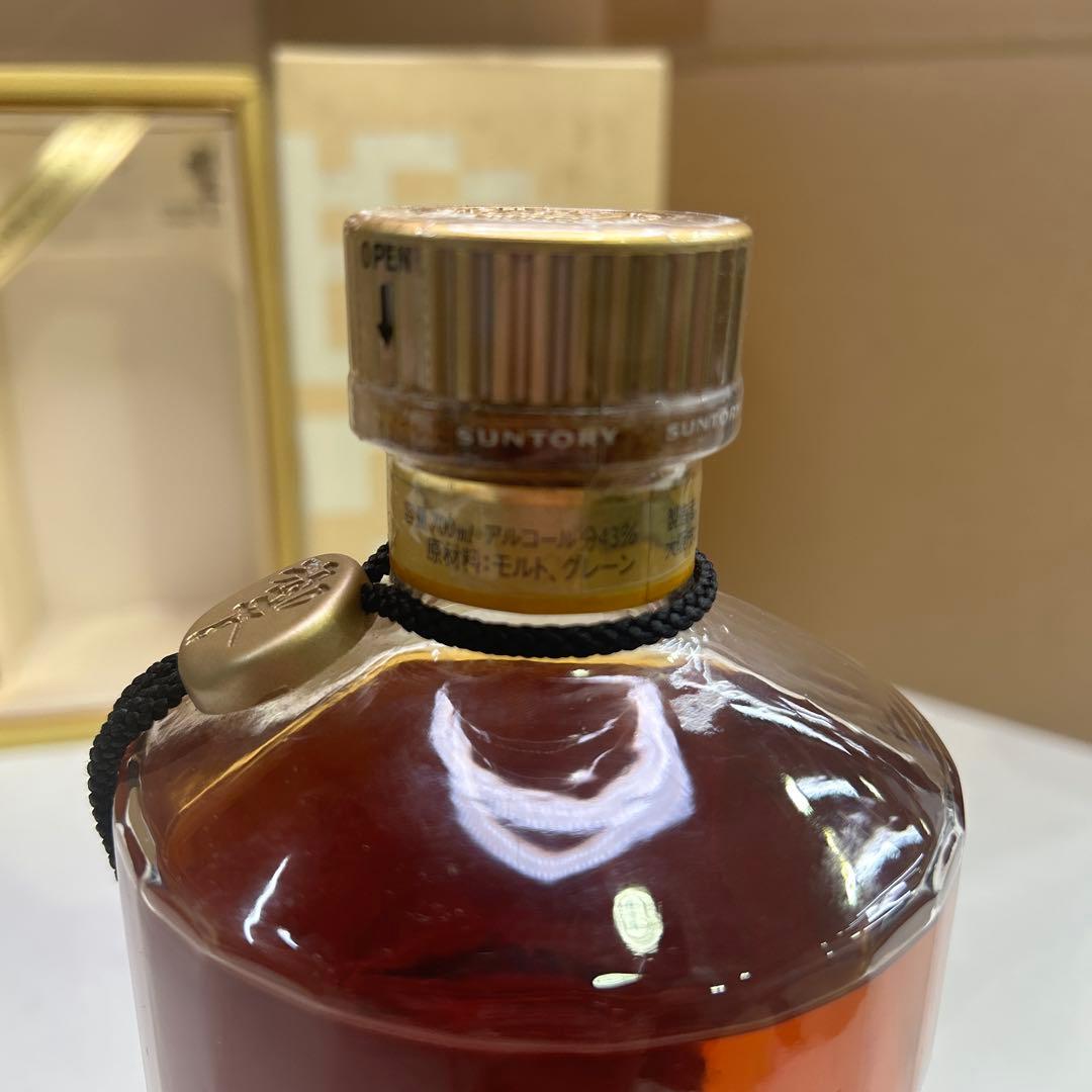 5809【未開栓】響 サントリー ウイスキー SHN01 金キャップ