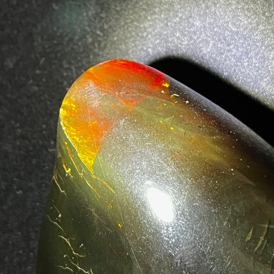 天然化石 琥珀 チェリーレッド ブルー アンバー 宝石 原石 天然石 鑑賞石