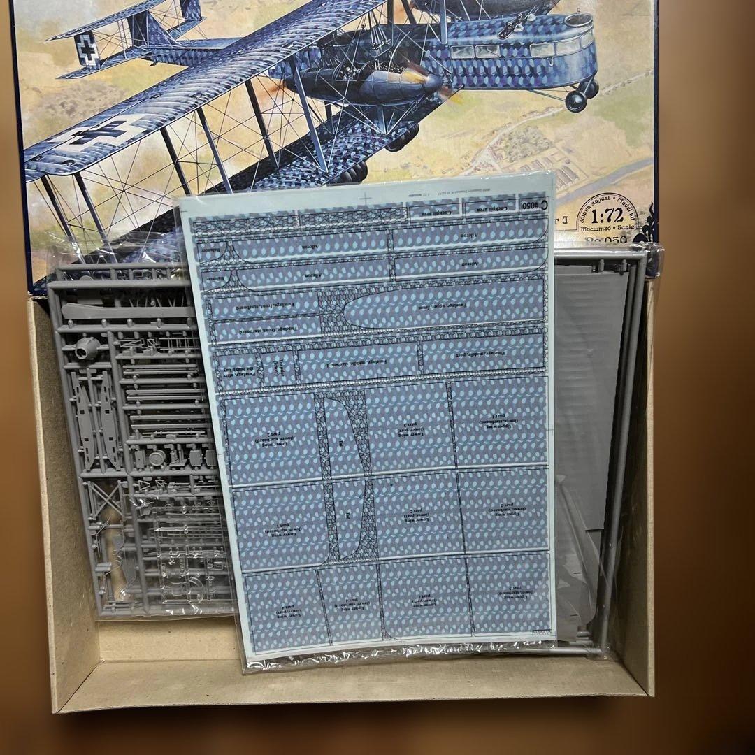 未組立プラモデルRODEN製 ツェッペリンStaaken R.VI 1/72