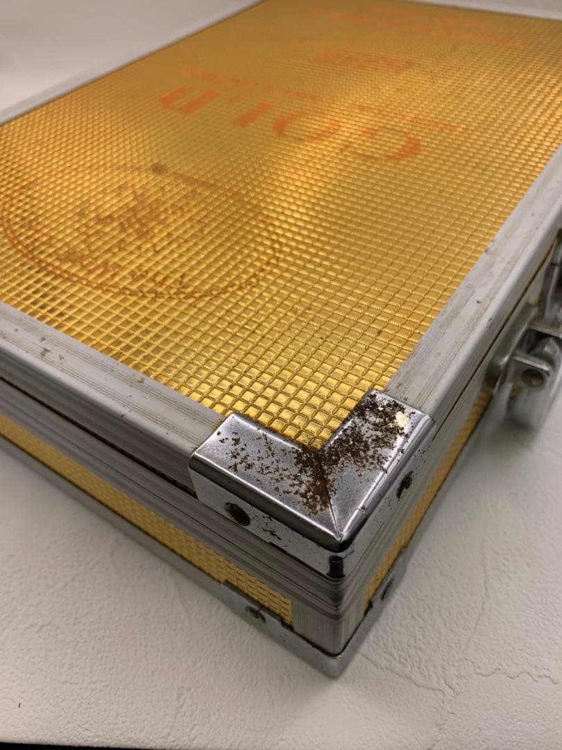 金色の麻雀牌セット 144枚