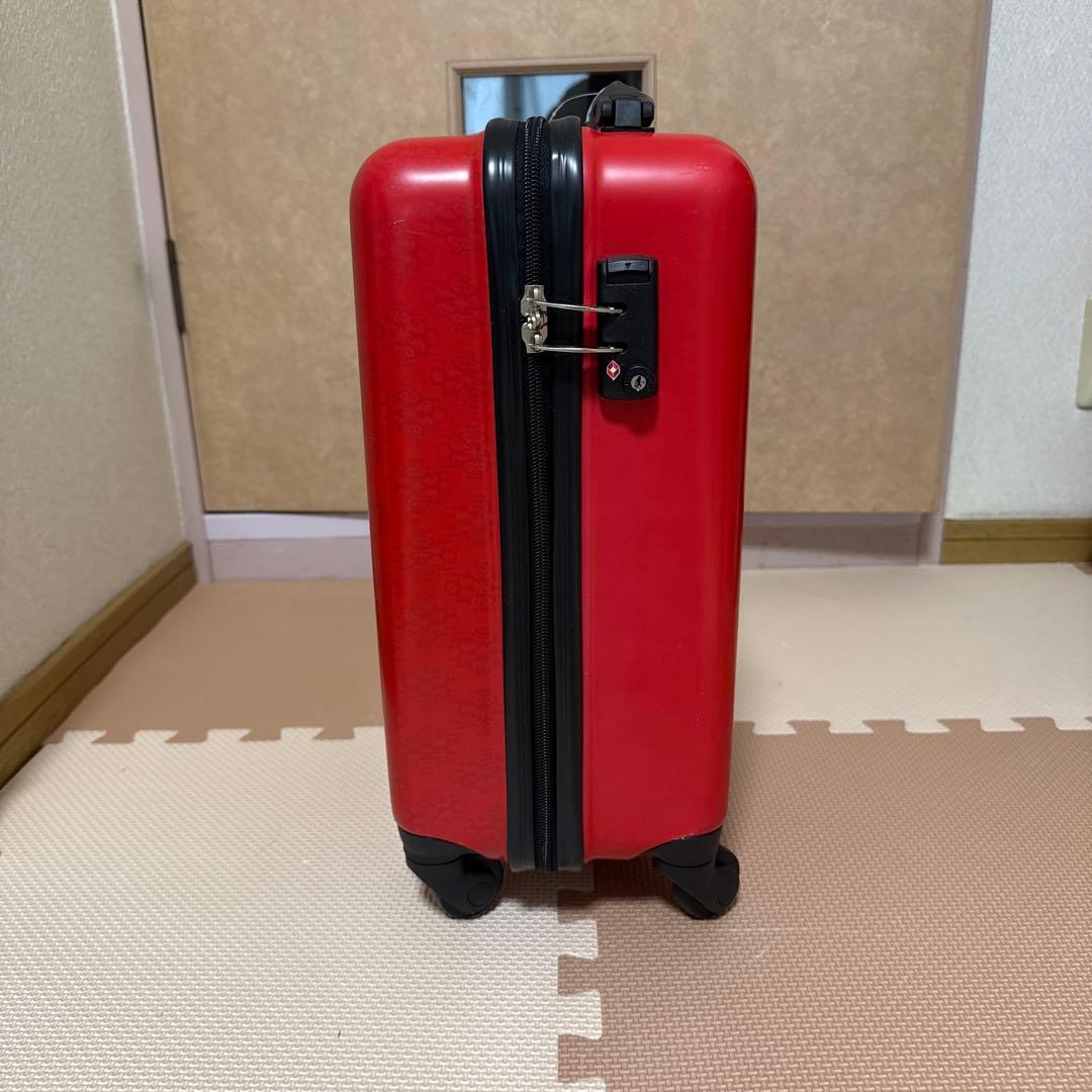 新品　yoshikitty トランク型キャリーケース