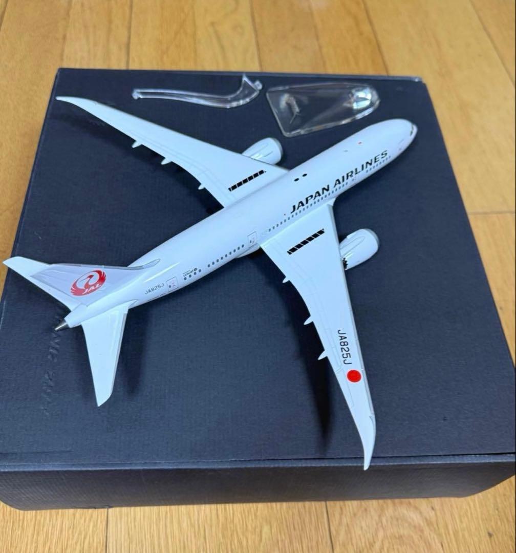 JAL B787-8型機　飛行機