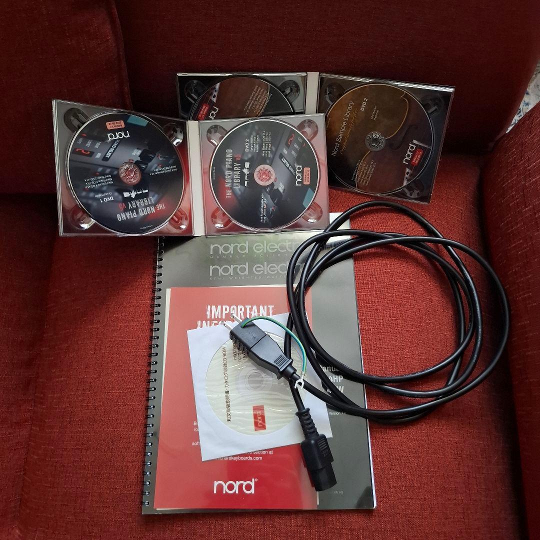 Nord Electro 4 HP（純正キャリングケース付き）