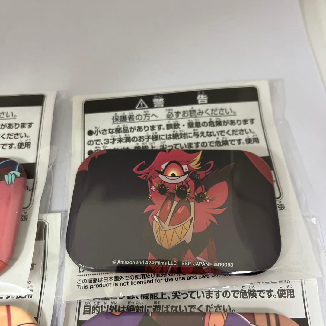 ハズビン・ホテルへようこそ◾︎スクエア缶バッジ　６個セット♫ヴォックス アラスター