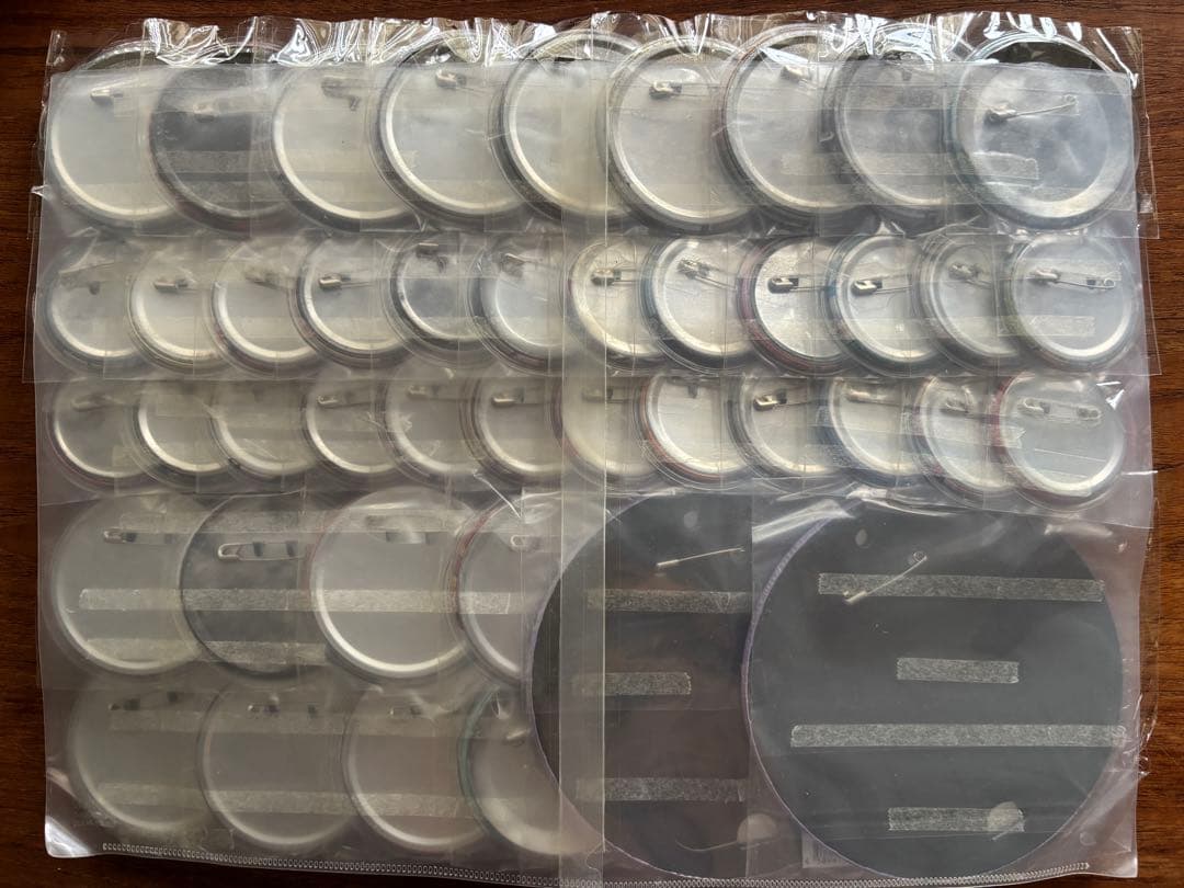 TWICE グッズ 痛バック ツウィ　缶バッジまとめ売り