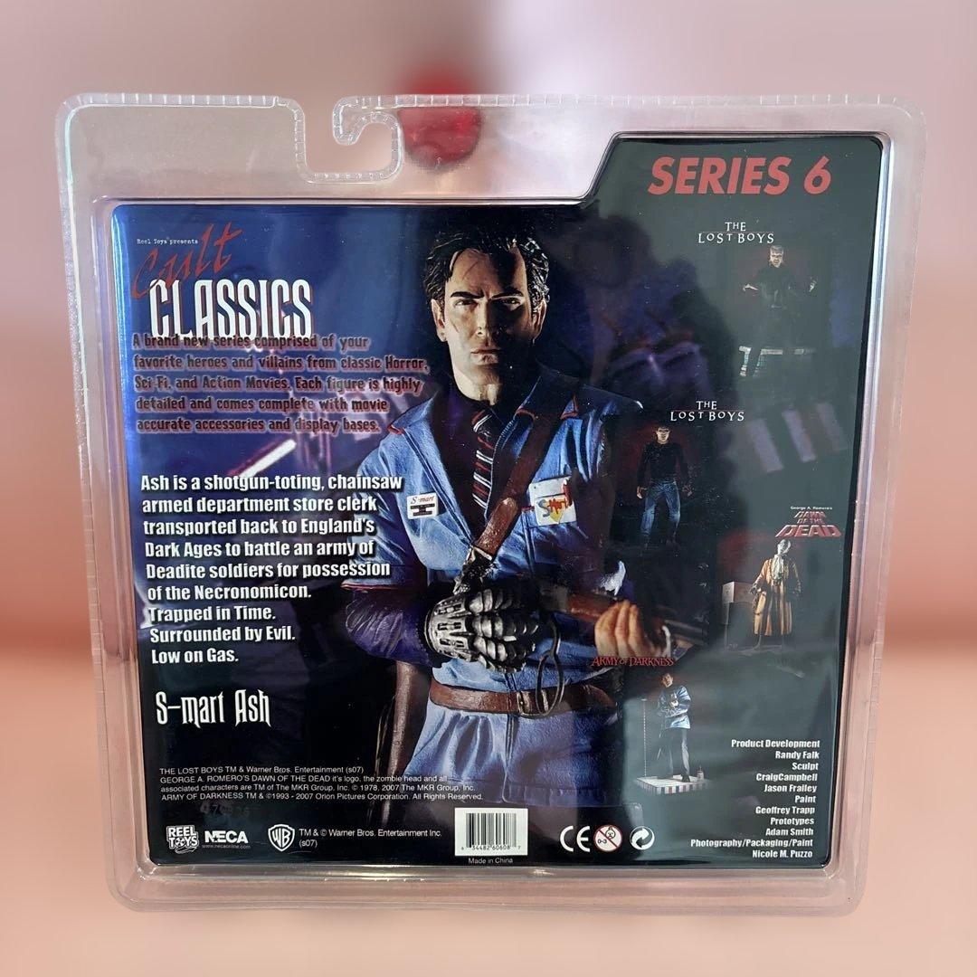 NECA S-MART ASH フィギュア