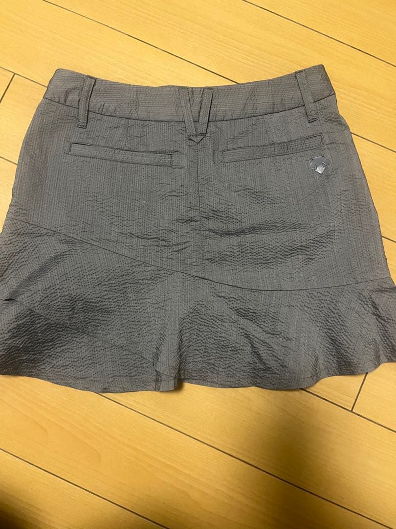 デサントゴルフ グレー スカート XS 58 SS