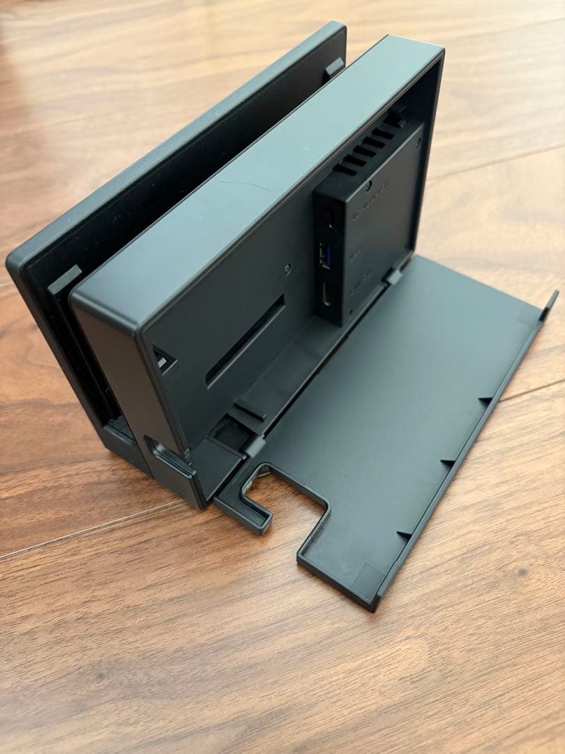 ニンテンドースイッチ 本体 ＋ microSD 256GB付（※Rボタン注意）