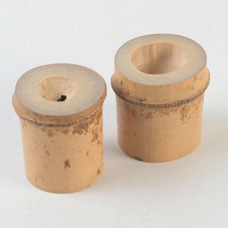 茶道具　竹蓋置　一双　在銘　共箱　V　9866