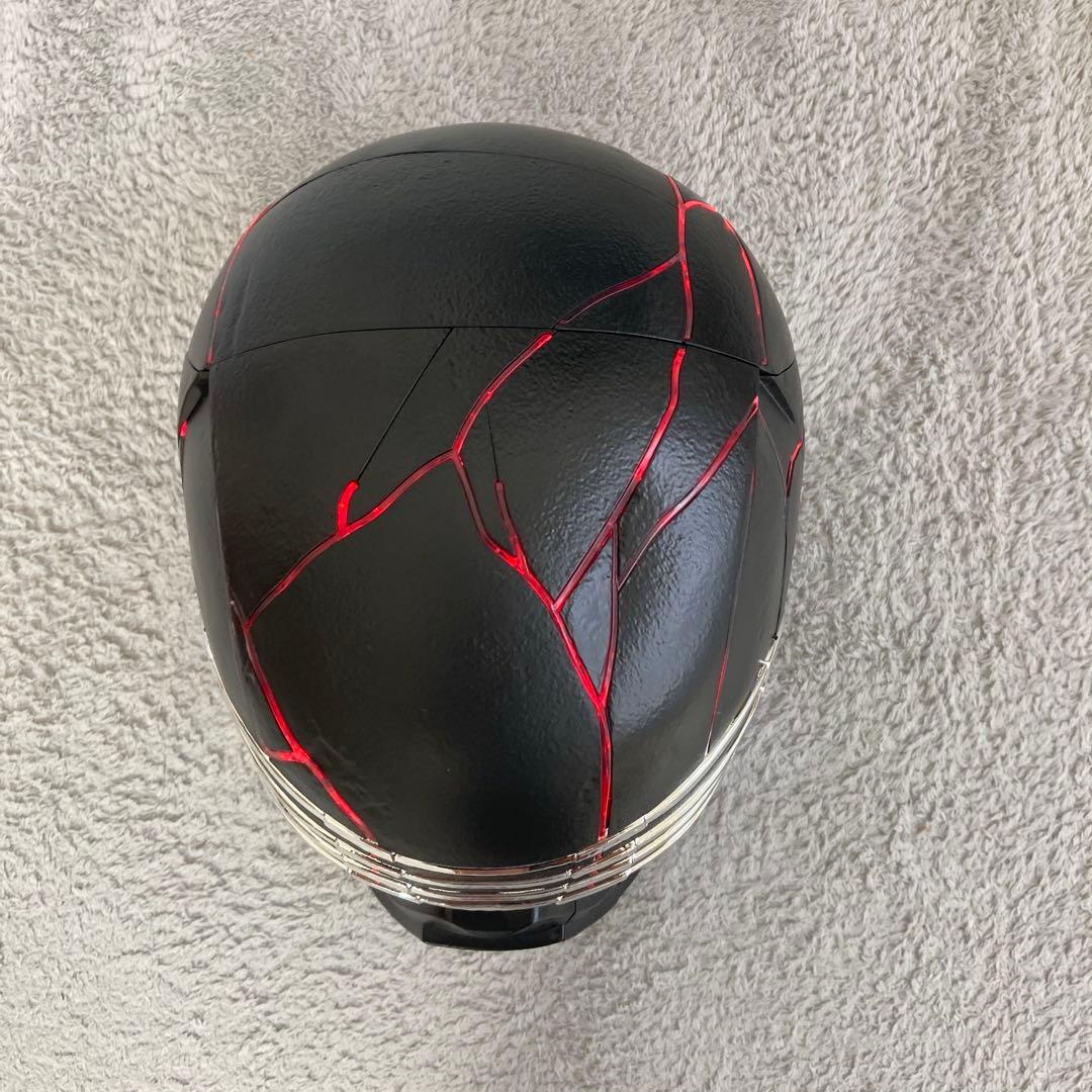 [超激レア！海外ディズニー限定品] レプリカ カイロ・レン ヘルメット