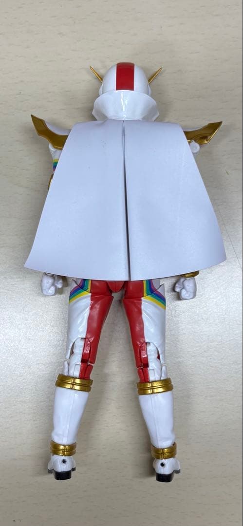 S.H.Figuarts ゼンカイザー•ドンモモタロウ