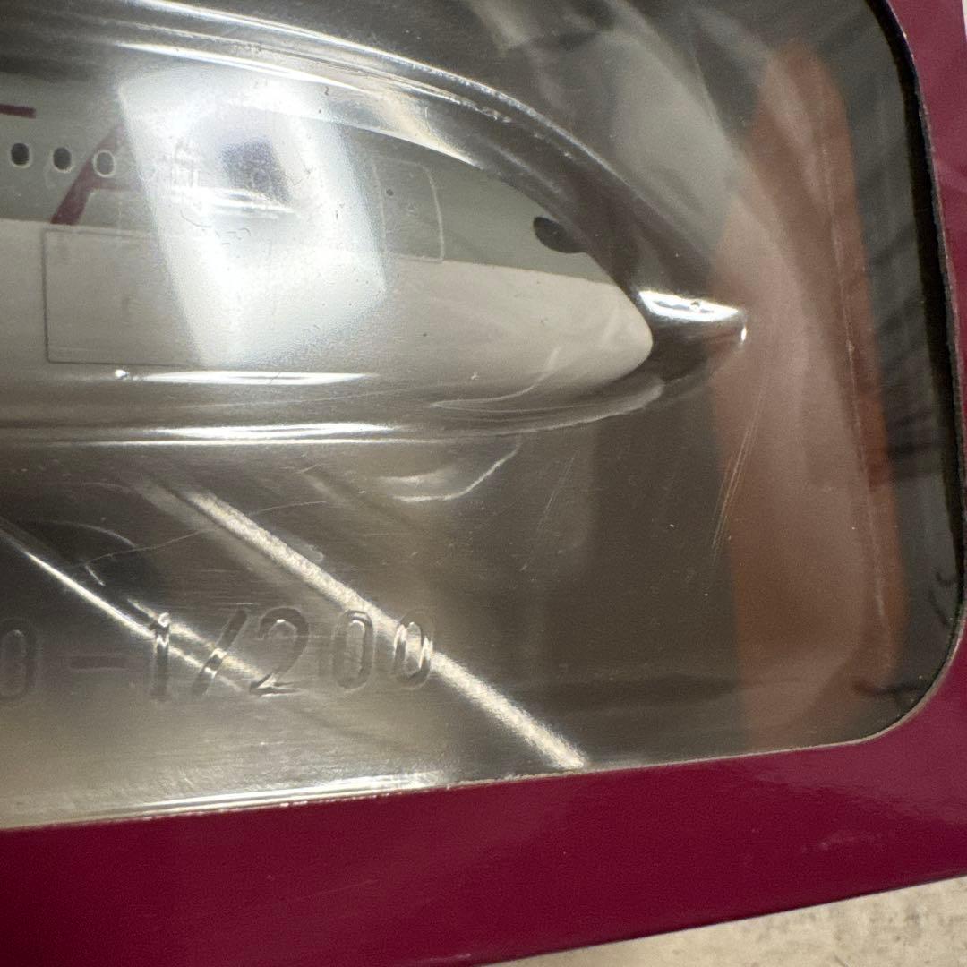 未開封　Airbus A350 Qatar Airways 1:200