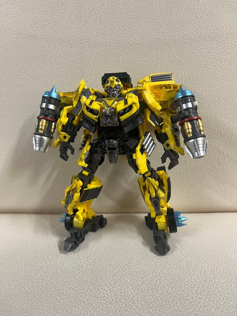 バンブルビー カスタムペイント トランスフォーマー スタジオシリーズ 非正規